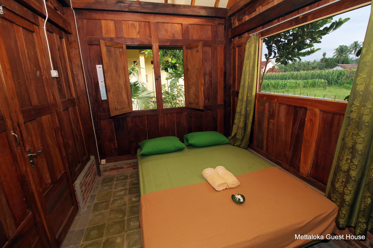 Traditional Wood Cabin(Full Room) - 1