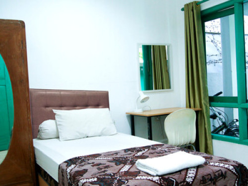 Homestay Near UGM - Gallery - 33