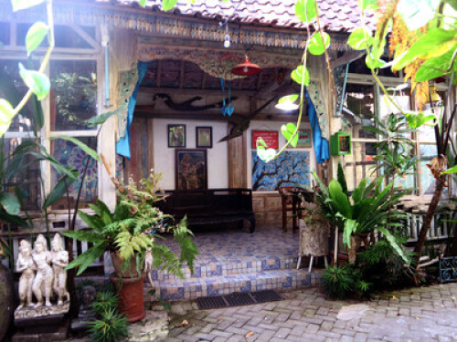 Charming Classic Homestay  - Gallery - 41