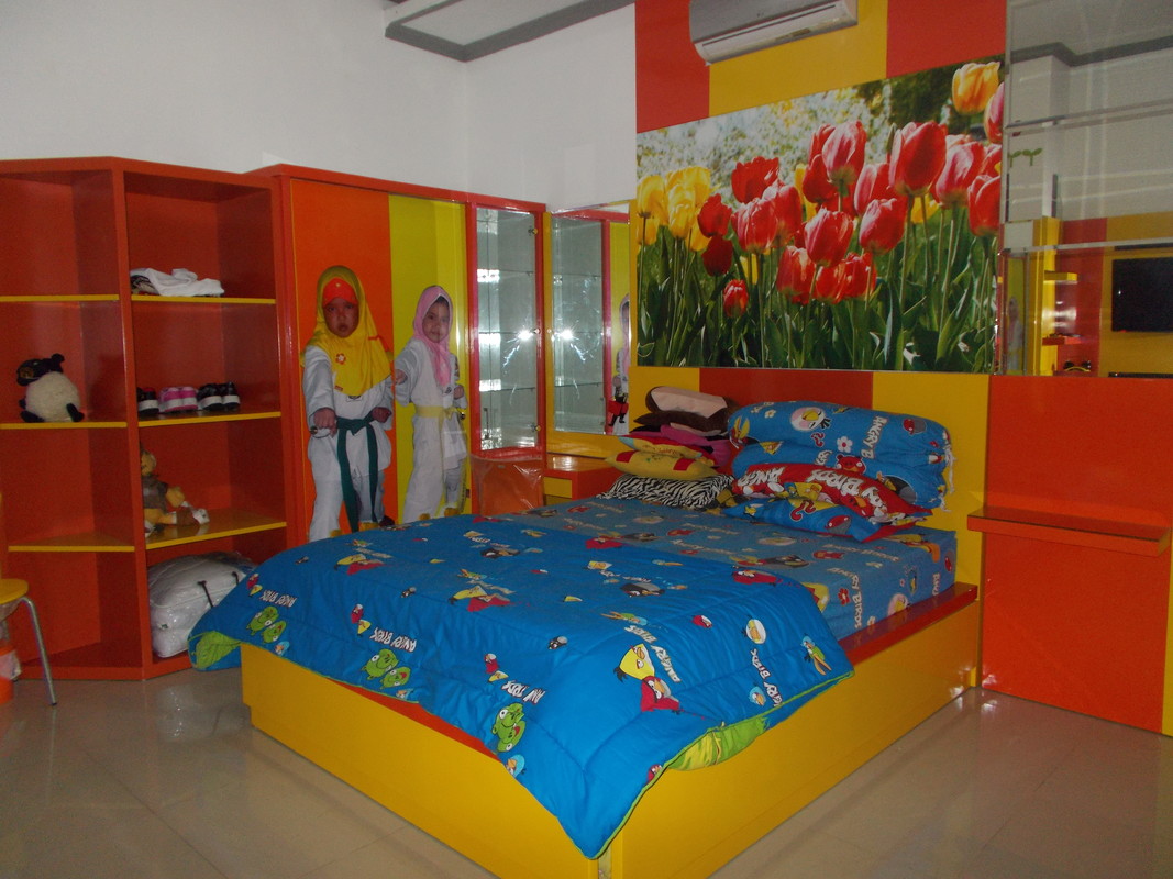 Orangey Room Facing Swimming Pool (Single Bed) - 1