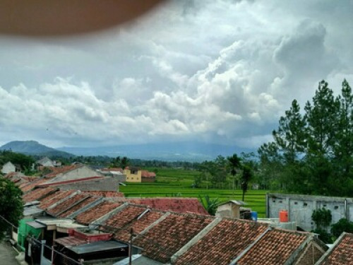 Cianjur Roof Terraces Homestay - Gallery - 8