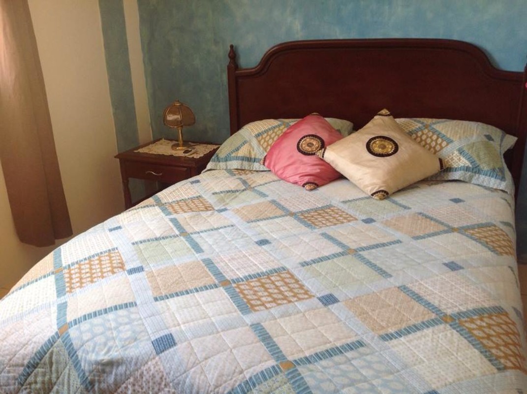 Room Host(Full Room) - 1