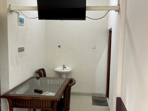Affordable Room in Amazing Area - Gallery - 3