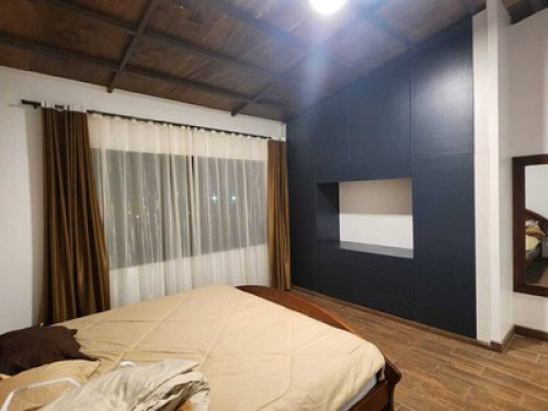 Little house near the airport - Gallery - 18