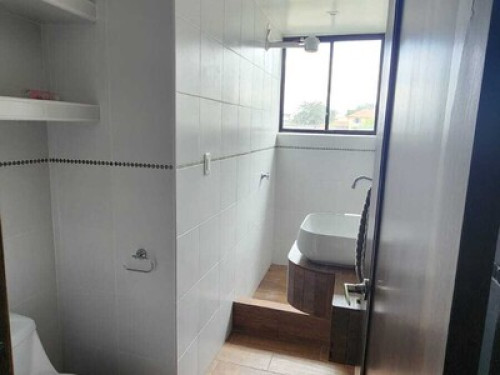 Little house near the airport - Gallery - 27
