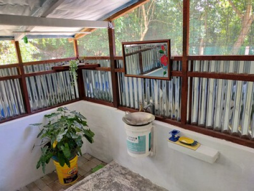 Quirky 1 bedroom in village - Gallery - 2