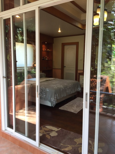Private rooms by the creek - Gallery - 8