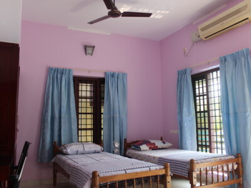 Puthenchirayil HomeStay - Gallery - 4