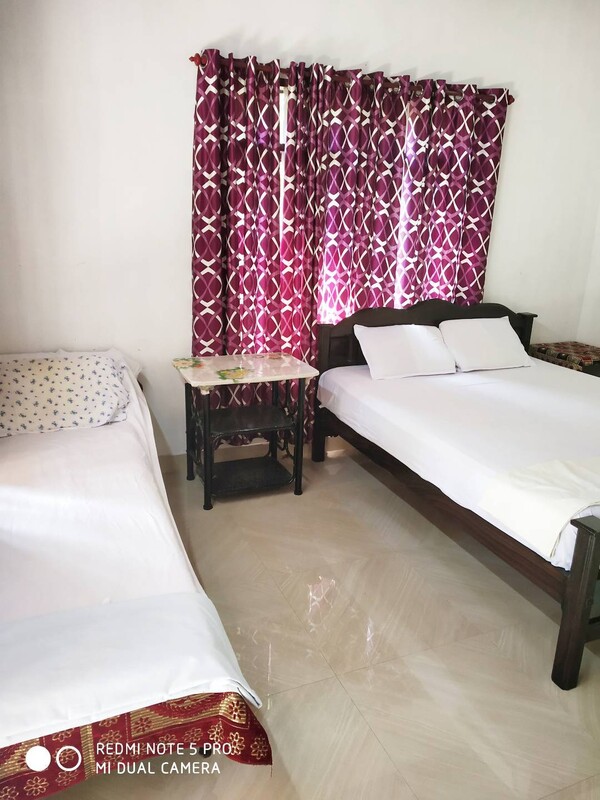 Delex Double Room(Single Bed) - 1