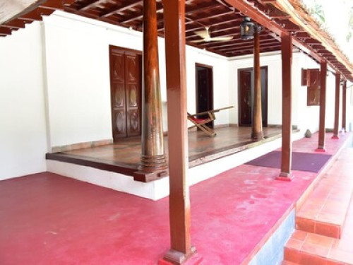 300 year old wooden heritage home  - Gallery - 9