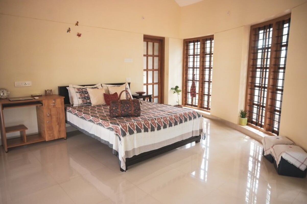 Roundhouse Villa Bedroom(Full Room) - 1