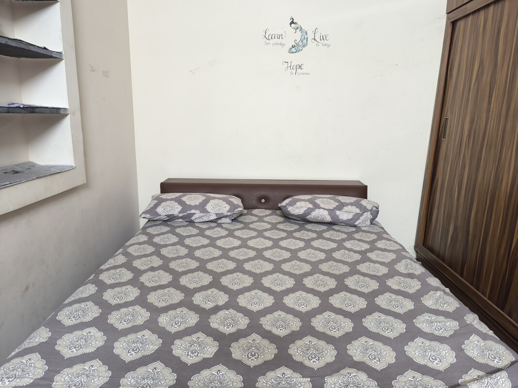 Rithu's Cozy Bed(Full Room) - 1