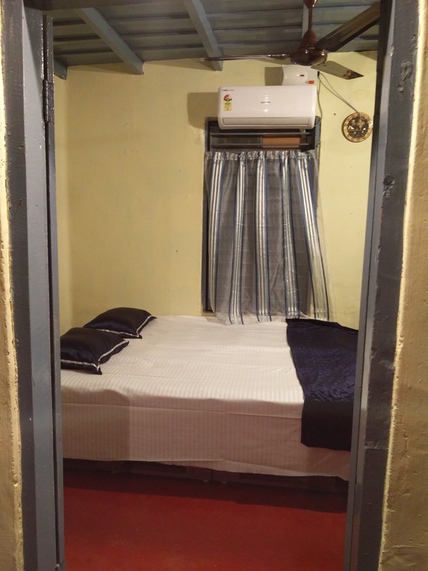 2 Bedroom Cottage (Full Room) - 1