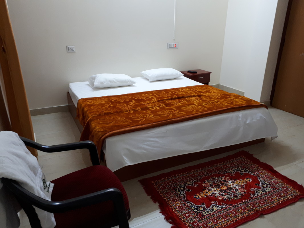 Standard Double Bed Room With Balcony 2(Full Room) - 1