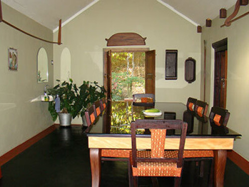 A pure vegetarian heritage bungalow - Gallery - 2