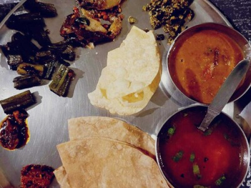A pure vegetarian heritage bungalow - Gallery - 10