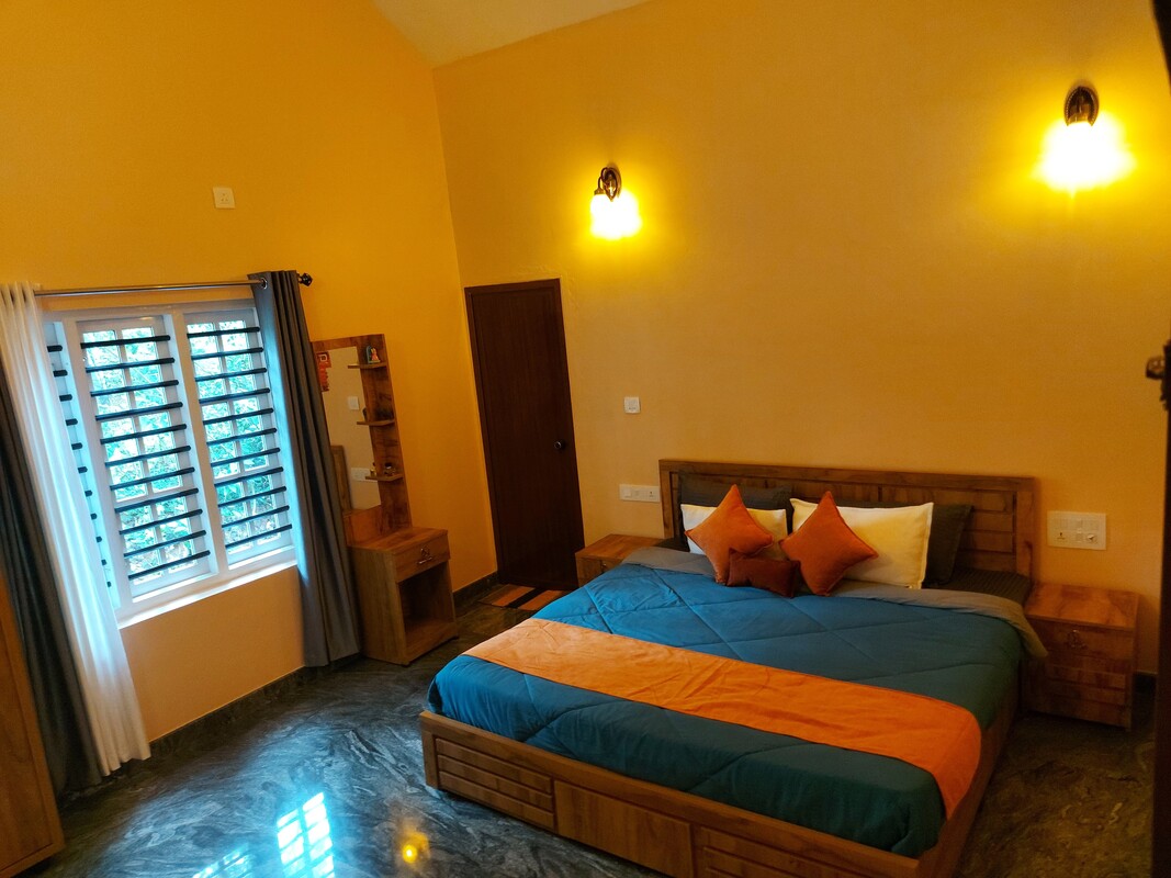 Iris(Single Bed) - 1