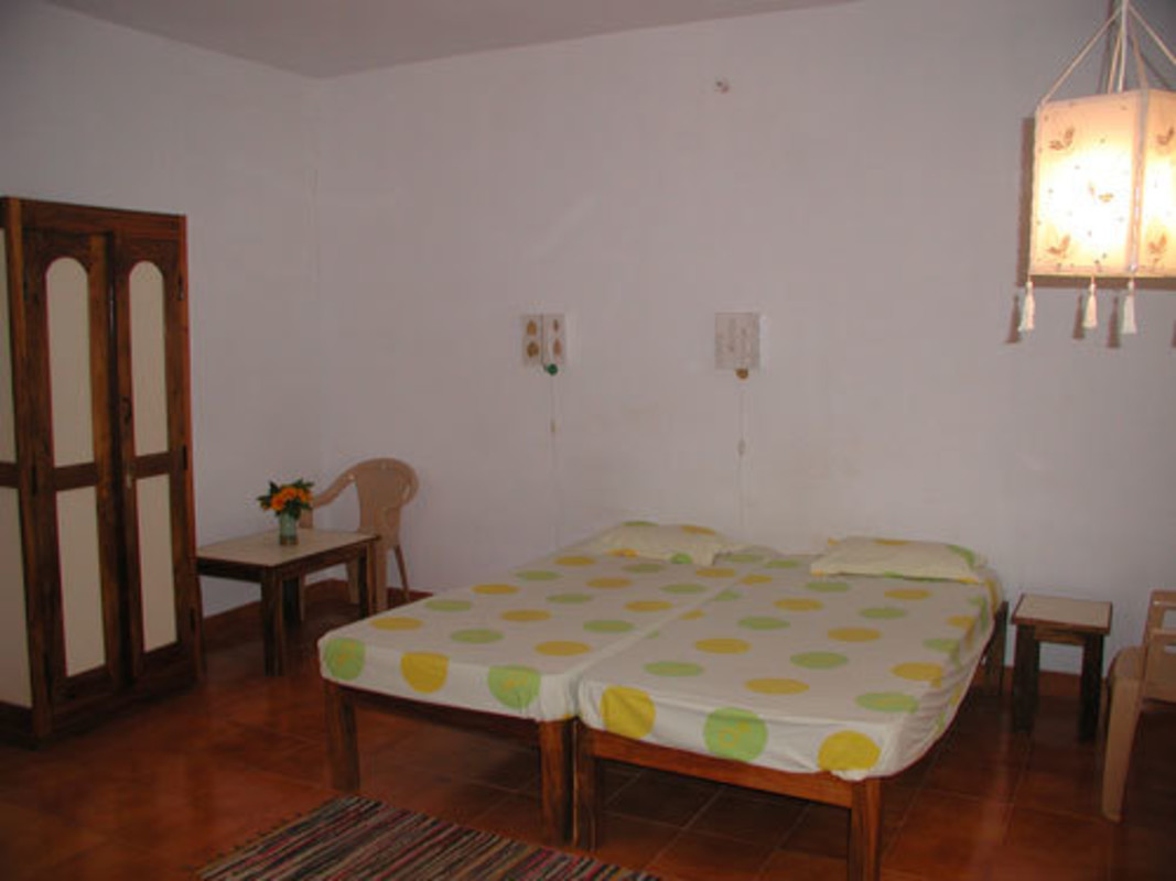 2(Single Bed) - 1