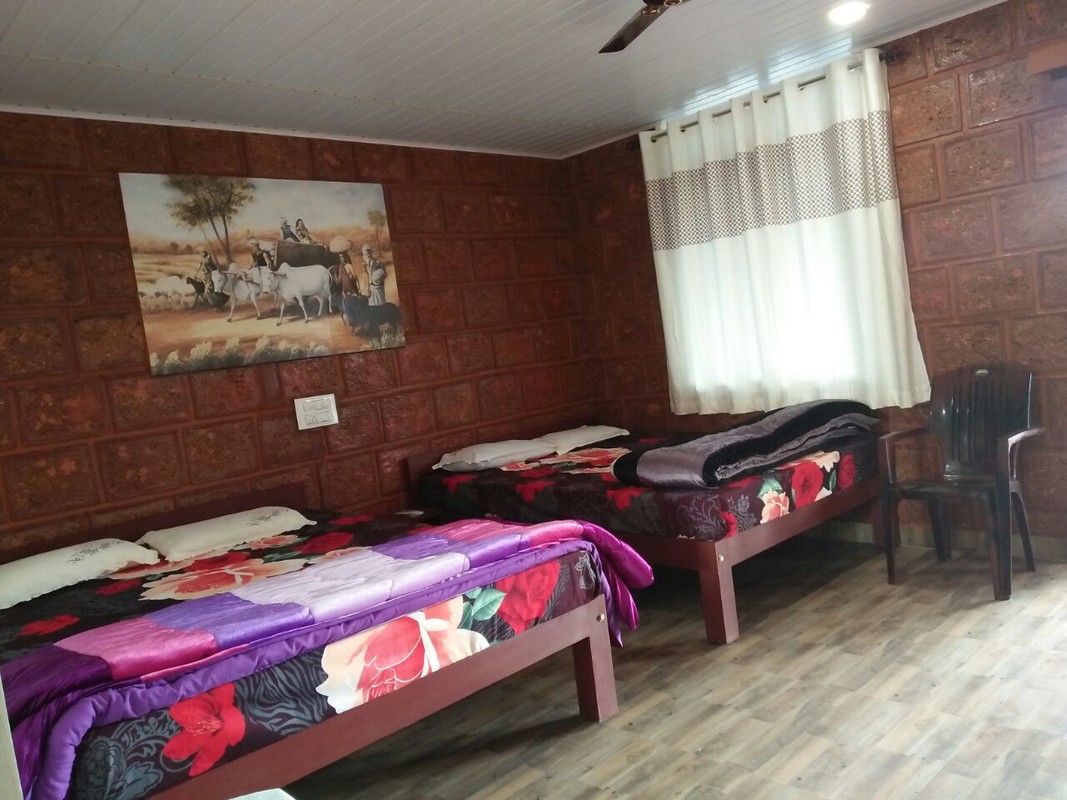 1room(Single Bed) - 1