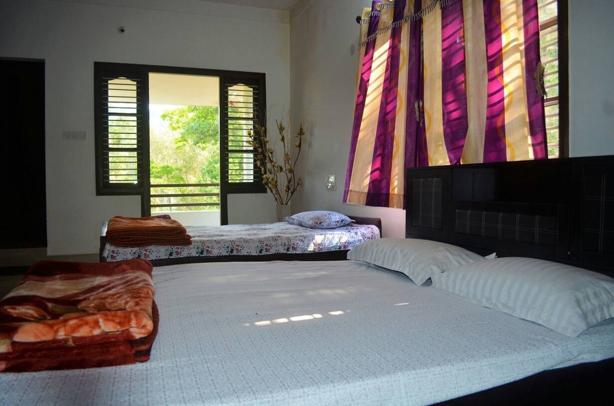 3(Single Bed) - 1