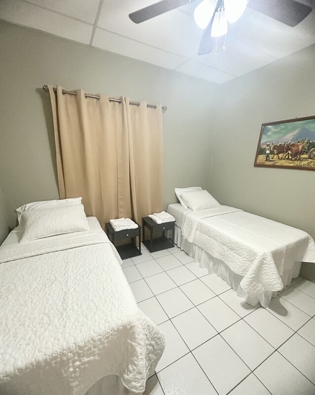 Room With Two Twin Beds(Single Bed) - 1