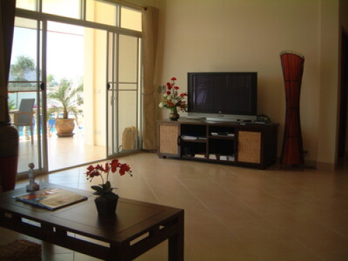 Luxury pool villa for disabled - Gallery - 14