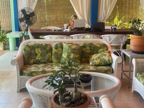 Chilled room in 420 tropical villa - Gallery - 13