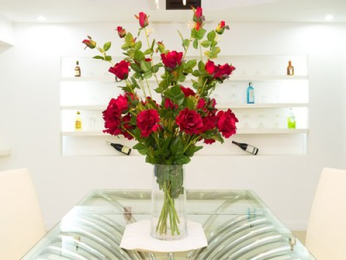 White Elegance & a Touch of Romance - Gallery - 39