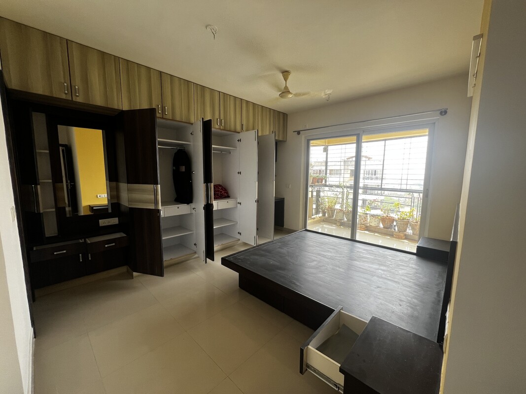 Master Bedroom (Single Bed) - 1