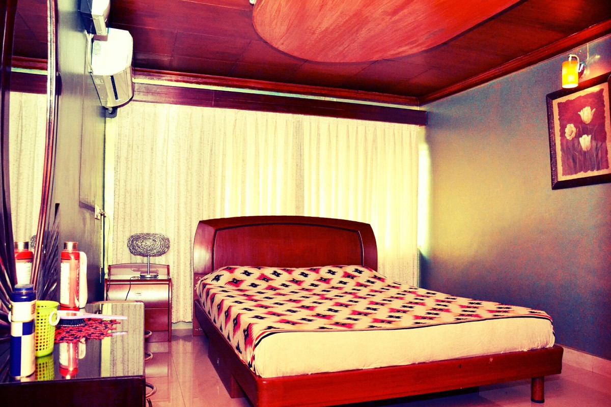 King Size Bedroom(Single Bed) - 1