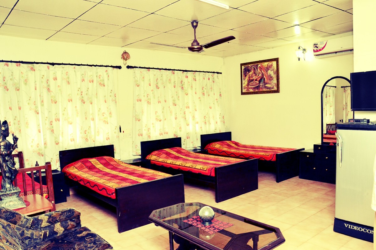 Guest Room Large(Single Bed) - 1