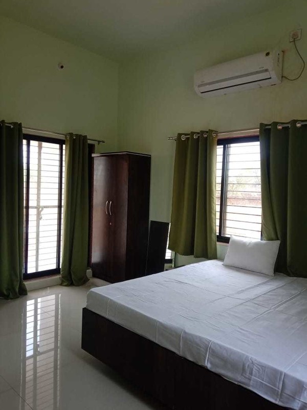 Snehal Residency - 102(Single Bed) - 1