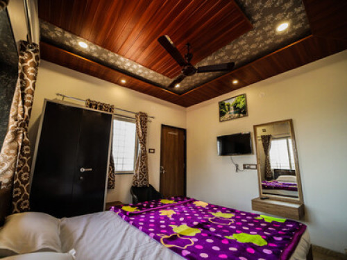 A 3 Storey Spacious Holiday Villa - Gallery - 3