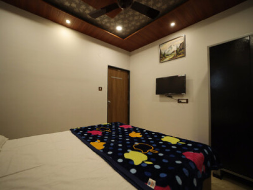 A 3 Storey Spacious Holiday Villa - Gallery - 4