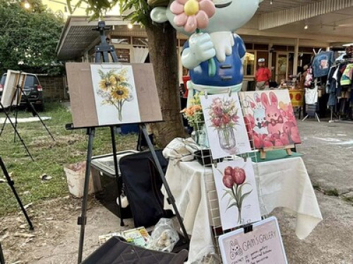 Cozy-Creative Corner in Old Phrae - Gallery - 4