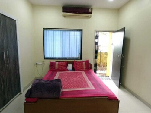 INDEPENDENT ROOM IN A VILLA NASHIK  - Gallery - 5
