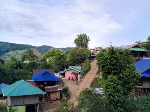 Akha Mudhouse Maesalong  - Gallery - 9