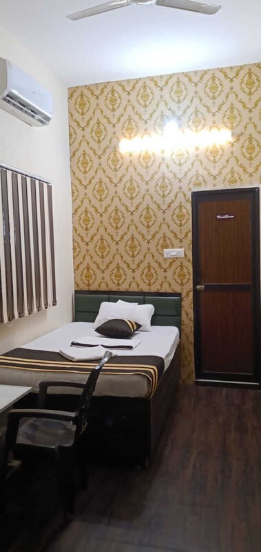 Room No 3(Full Room) - 1