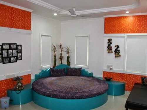  Familiar & Religious - Gallery - 3