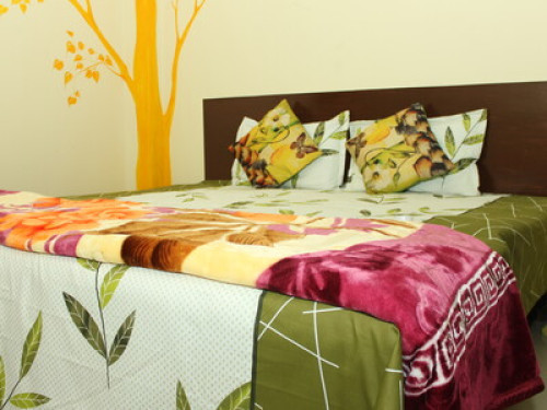 Artistic Home - Gallery - 9