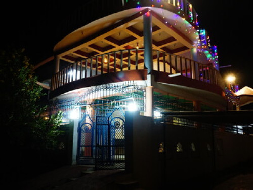 Luxurious 4-Bedroom Villa at Abu Rd - Gallery - 6