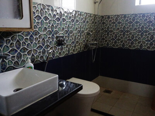 Luxurious 4-Bedroom Villa at Abu Rd - Gallery - 12