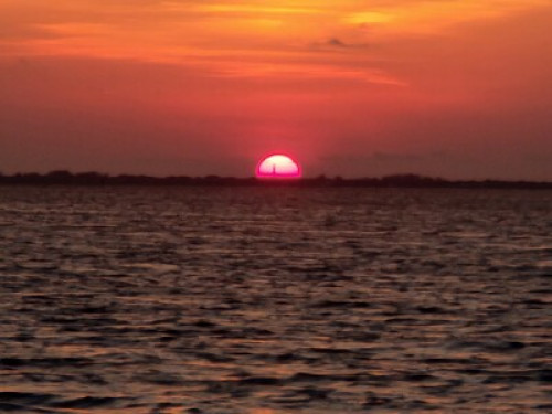Island living, water access, Kayak. - Gallery - 6