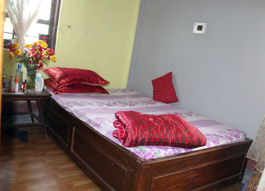 Monalisa(Single Bed) - 1