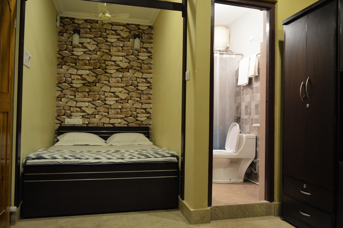 Room 1(Single Bed) - 1