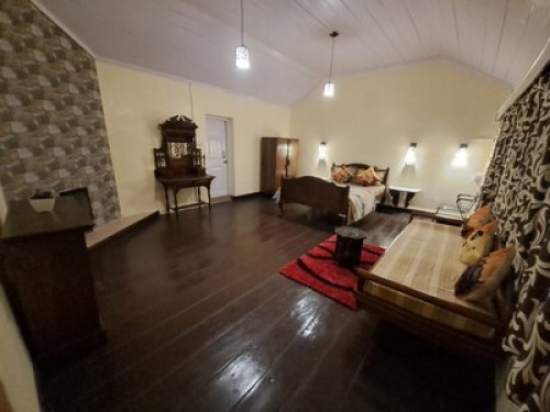 1 BR with Study and Fireplace.  - Gallery - 8