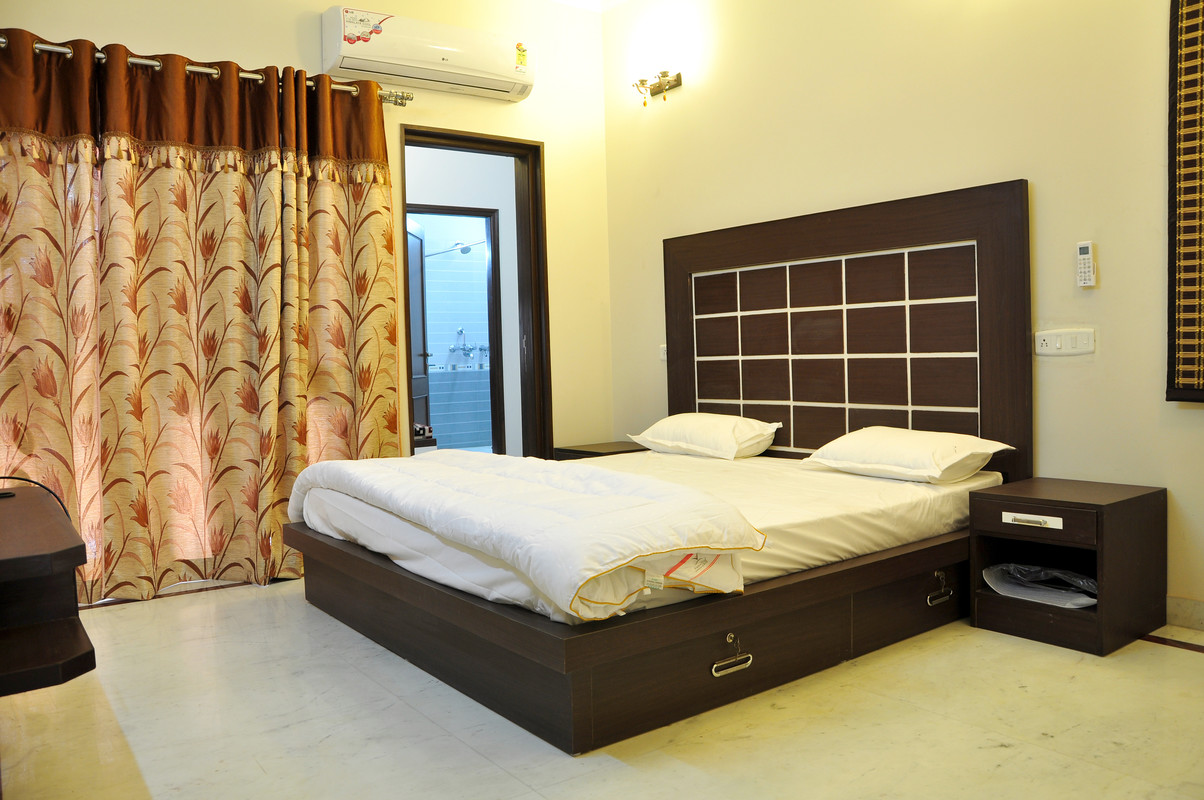 Superior King Room With Shower(Single Bed) - 1