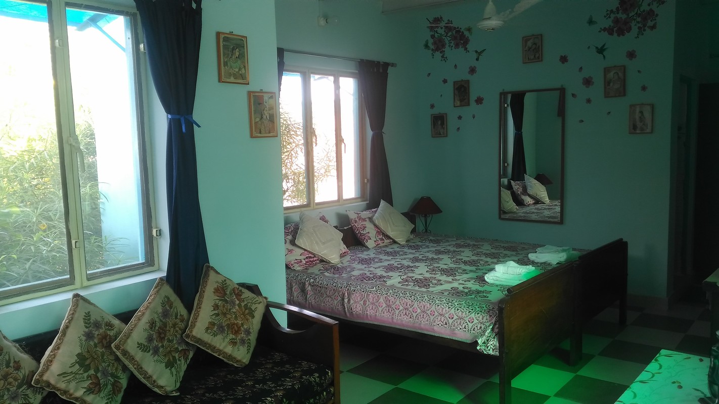 Private Independent Room On 1st Floor With Covered Sitting Area(Single Bed) - 1