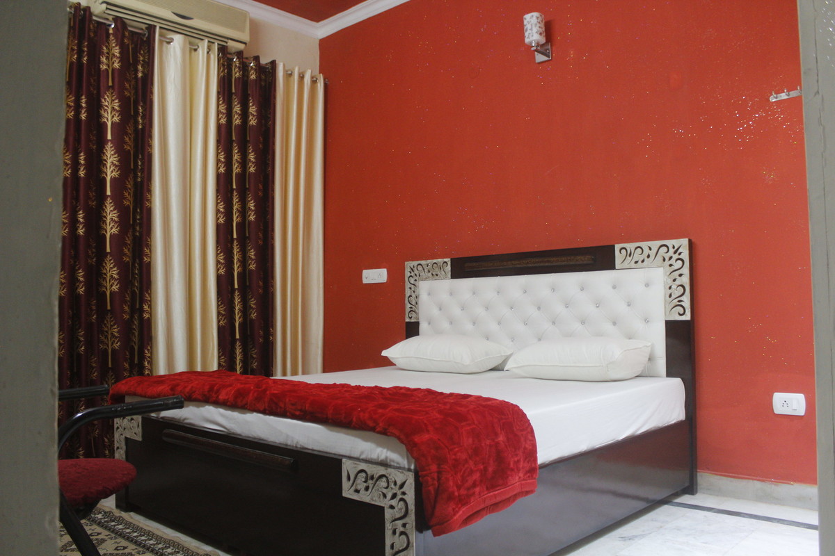 Room Ground Floor(Full Room) - 1