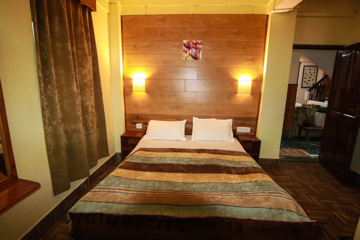 Cosy Room (Full Room) - 1